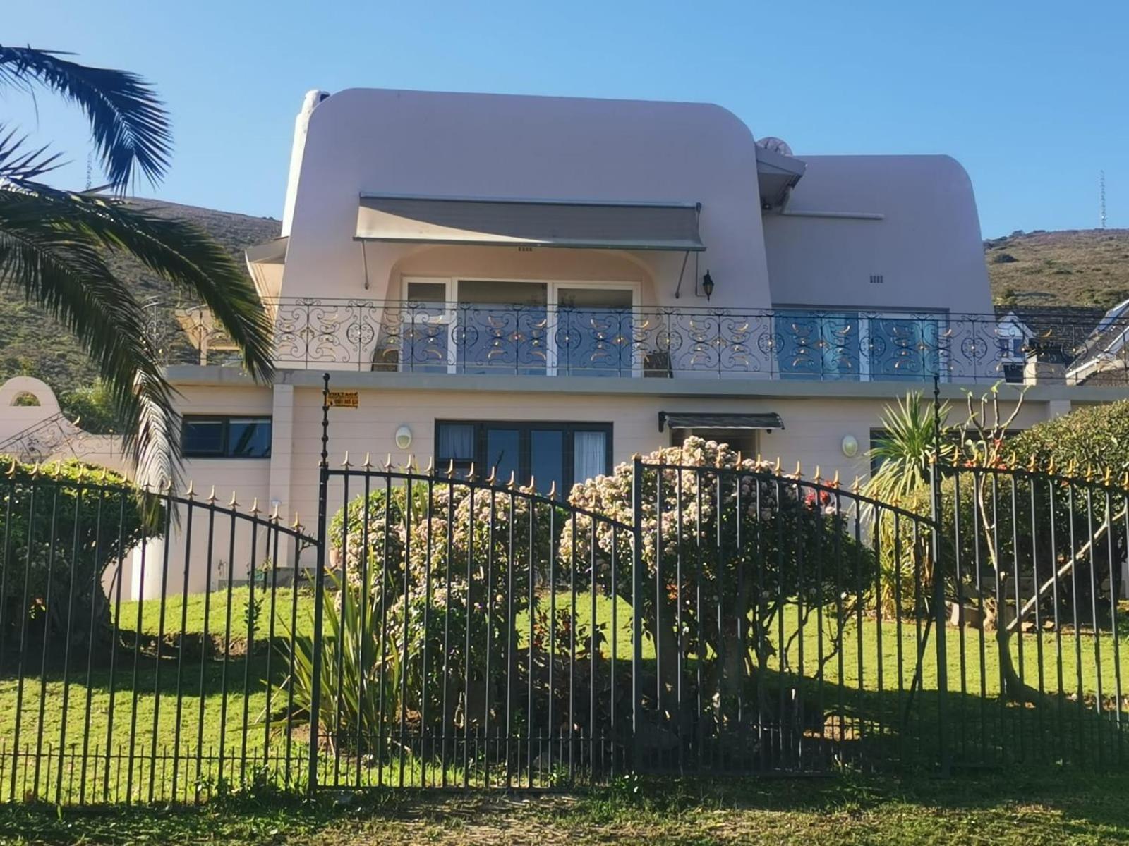 Apartment Luxury Flat With Magnificent Views In Plattrkloof Cape Town