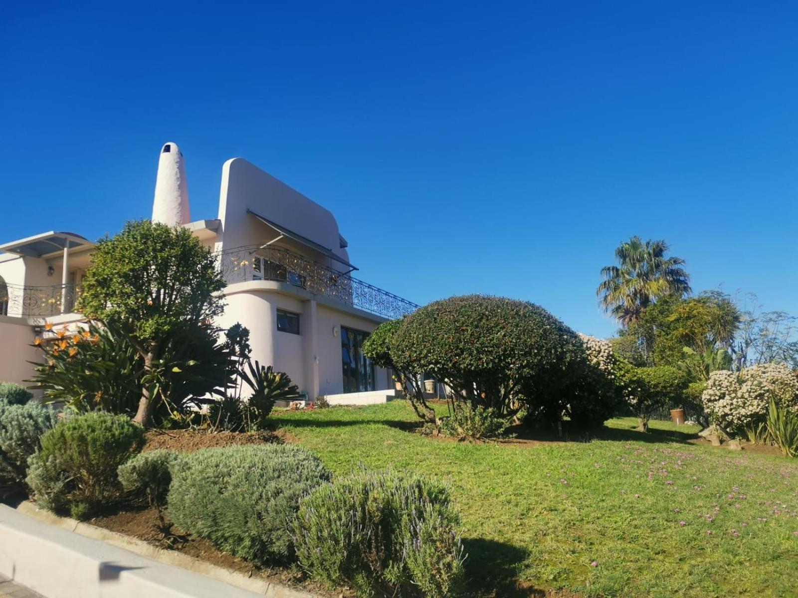 Apartment Luxury Flat With Magnificent Views In Plattrkloof Cape Town